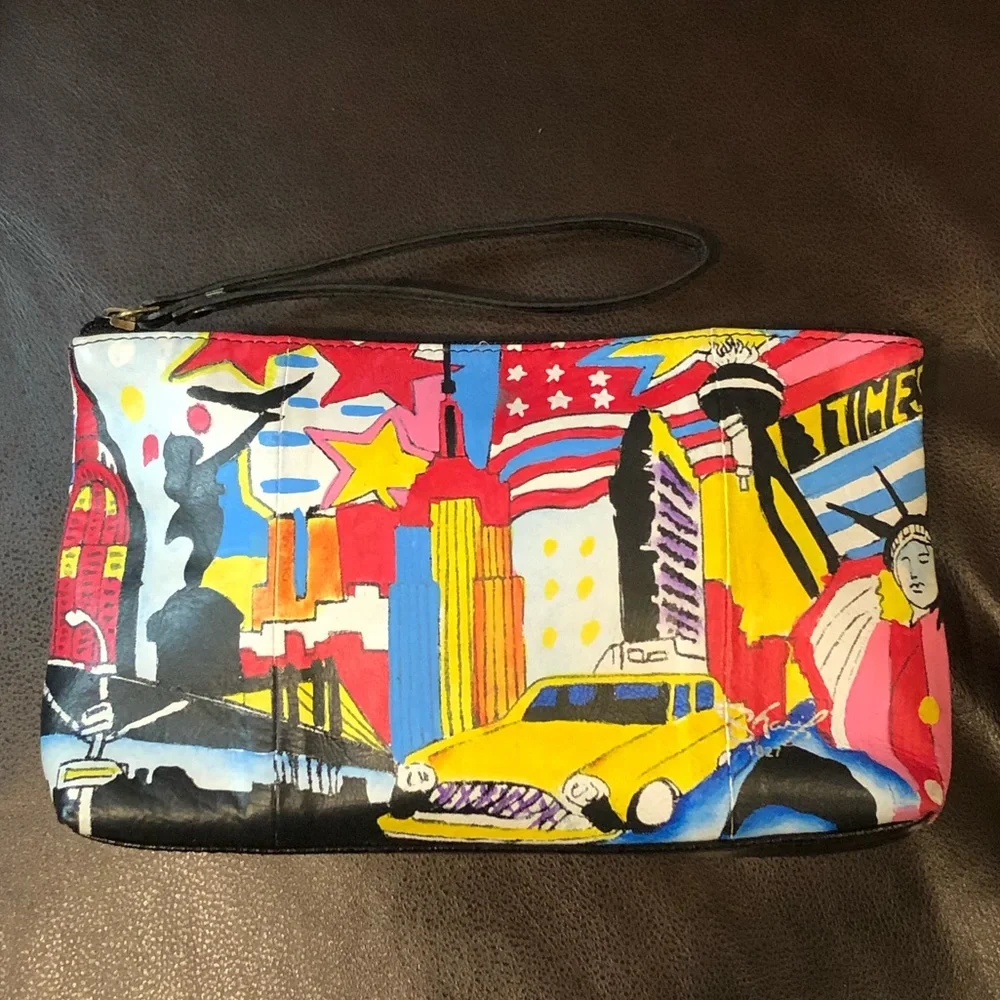 SHARIF 1827 ARTISTIC EXPRESSIONS NYC Statue Of Liberty Taxi Hand-painted Clutch